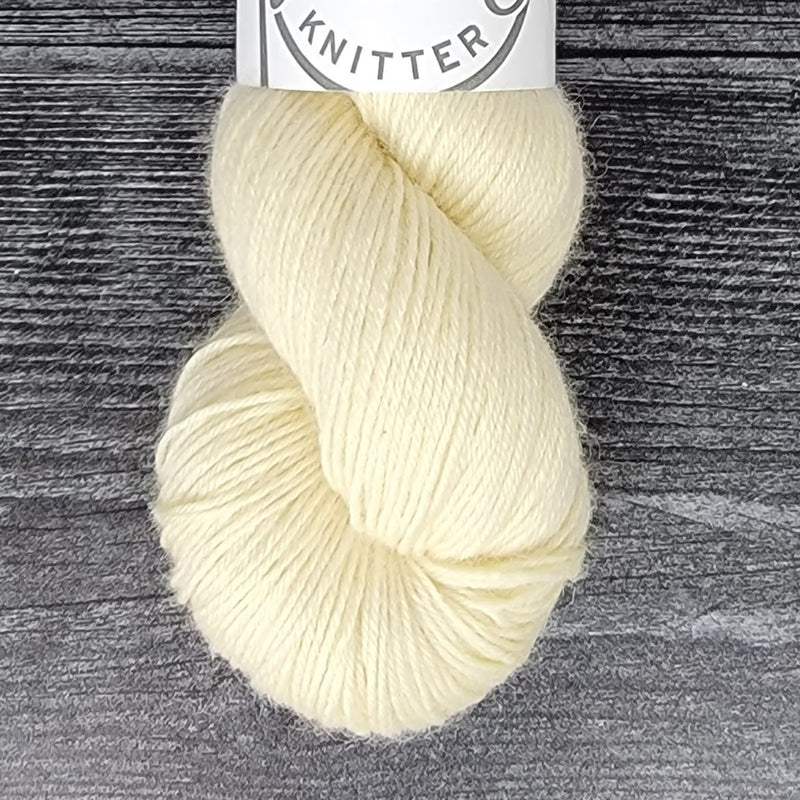 Hearty BFL 4-ply Fingering
